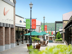 TOKI PREMIUM・OUTLETS(トキ プレミアム・アウトレット)
岐阜県土岐市土岐ヶ丘1-2 TOKI PREMIUM・OUTLETS(トキ プレミアム・アウトレット)
岐阜県土岐市土岐ヶ丘1-2