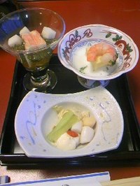 20 ホテル夕食前菜（蟹とじゅんさいの酢の物・日高豆腐等）