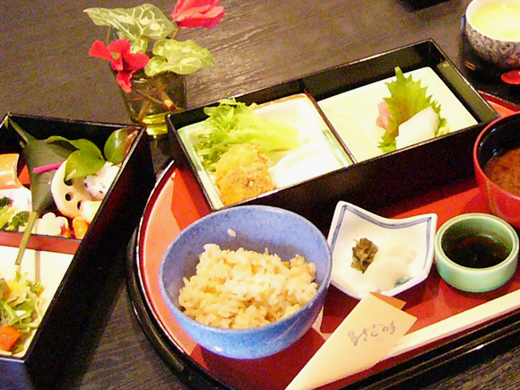 茶寮 花時