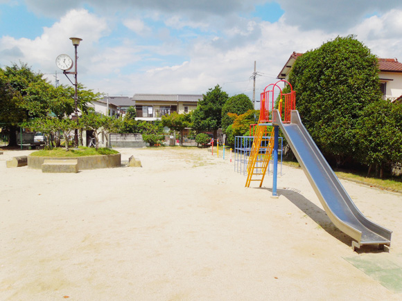 出屋敷公園