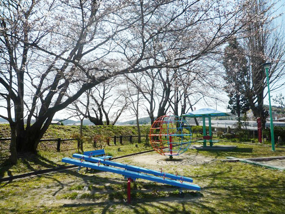 西公園